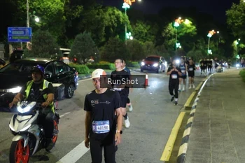 Runner Photo 4241363
