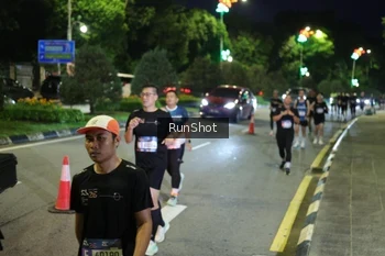 Runner Photo 4241367