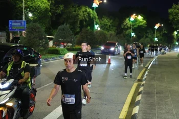 Runner Photo 4241370
