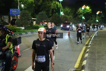 Runner Photo 4241379