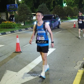 Runner Photo 4241415