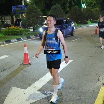 Runner Photo 4241423