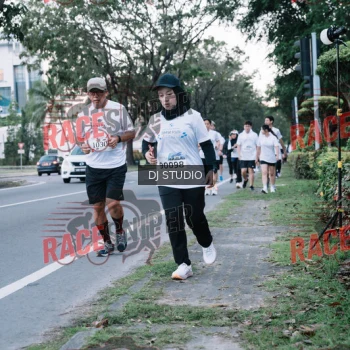 Runner Photo 424143