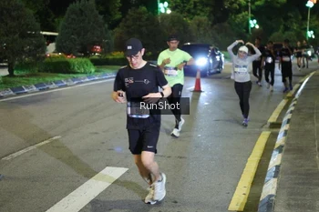 Runner Photo 4241442