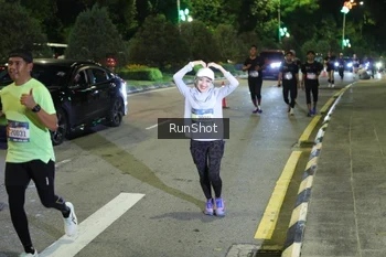 Runner Photo 4241445