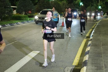 Runner Photo 4241562