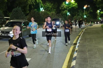 Runner Photo 4241568