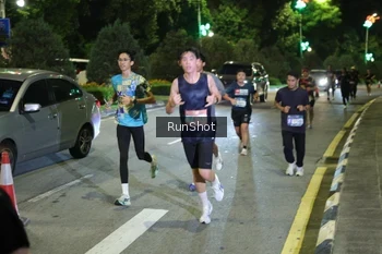 Runner Photo 4241575