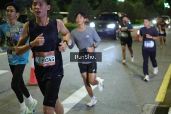Runner Photo 4241585