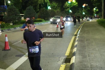 Runner Photo 4241602