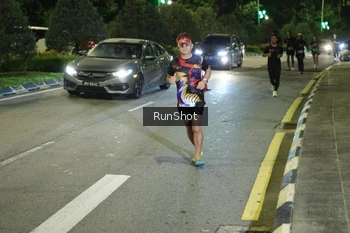 Runner Photo 4241614
