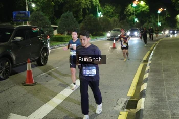 Runner Photo 4241615