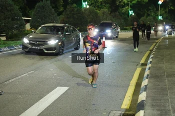 Runner Photo 4241617