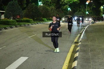 Runner Photo 4241627