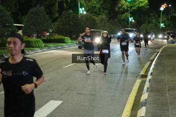 Runner Photo 4241644