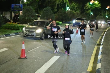 Runner Photo 4241652