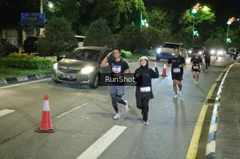 Runner Photo 4241653