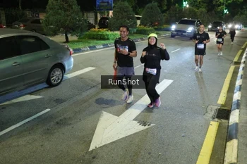 Runner Photo 4241671