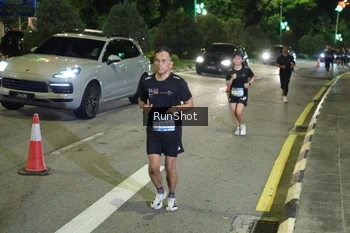 Runner Photo 4241686