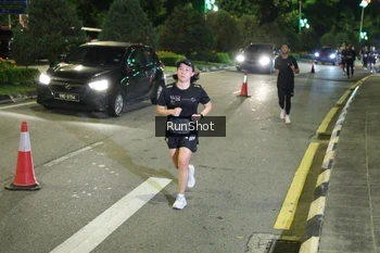 Runner Photo 4241700