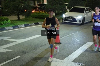 Runner Photo 4241717
