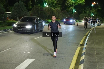 Runner Photo 4241725