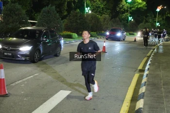 Runner Photo 4241729