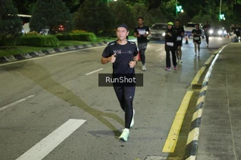 Runner Photo 4241733