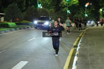 Runner Photo 4241745