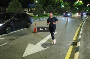 Runner Photo 4241749