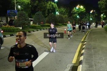 Runner Photo 4241769