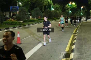 Runner Photo 4241772