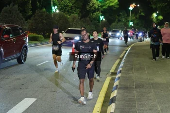 Runner Photo 4241866