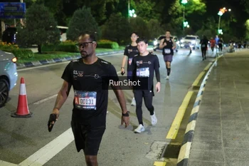 Runner Photo 4241876