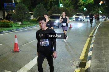 Runner Photo 4241886
