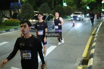 Runner Photo 4241889