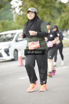 Runner Photo 4241891