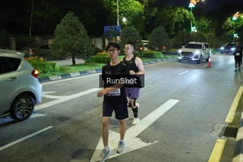 Runner Photo 4241900