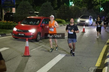 Runner Photo 4241909
