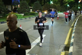 Runner Photo 4241918