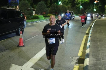 Runner Photo 4241925