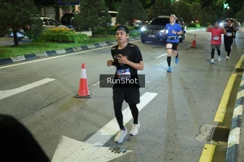 Runner Photo 4241927