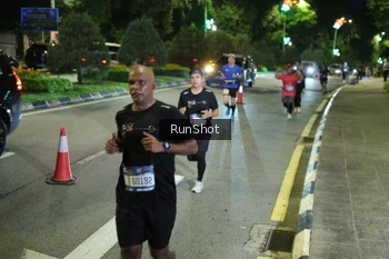 Runner Photo 4241931