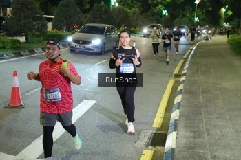 Runner Photo 4241949