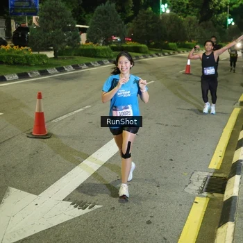 Runner Photo 4241998