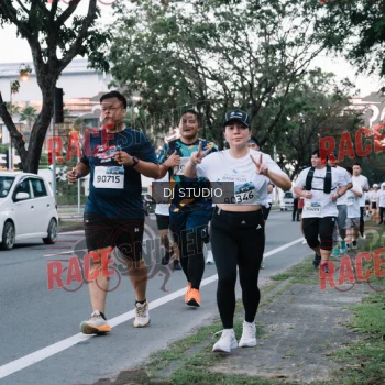 Runner Photo 424202