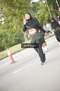 Runner Photo 4242036