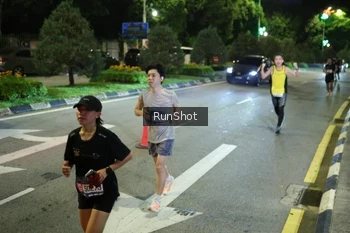 Runner Photo 4242074