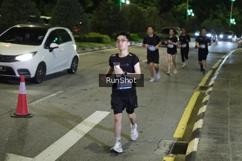 Runner Photo 4242091