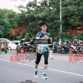 Runner Photo 424210